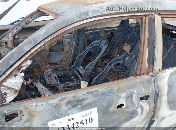 3CZRZ2H38RM702255 2024 HONDA HR-V Белый Вид спереди