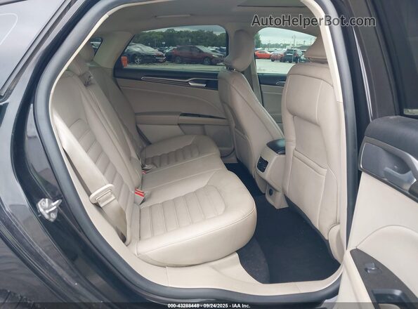 3FA6P0CD7KR256309 2019 FORD FUSION Black Vista de la etiqueta del VIN