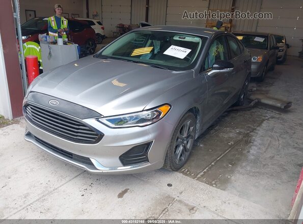 3FA6P0CD7LR124801 2020 FORD FUSION Silver Vista tres cuartos delantera izquierda