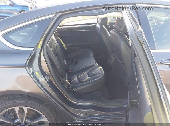 3FA6P0D90KR186808 2019 FORD FUSION Gray Vista de la etiqueta del VIN
