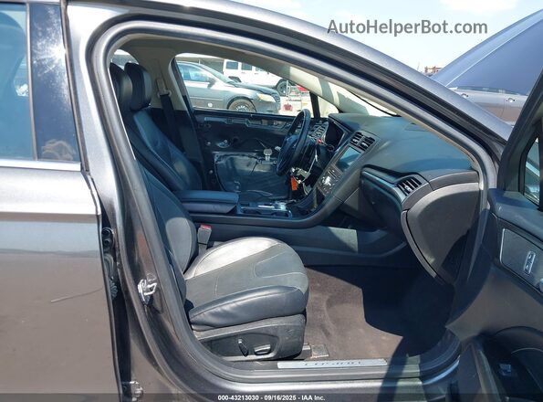 3FA6P0D96LR138599 2020 FORD FUSION Gray წინა სალონის ხედი