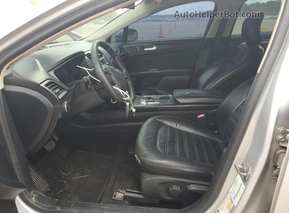 3FA6P0G72JR229196 2018 FORD FUSION Silver 