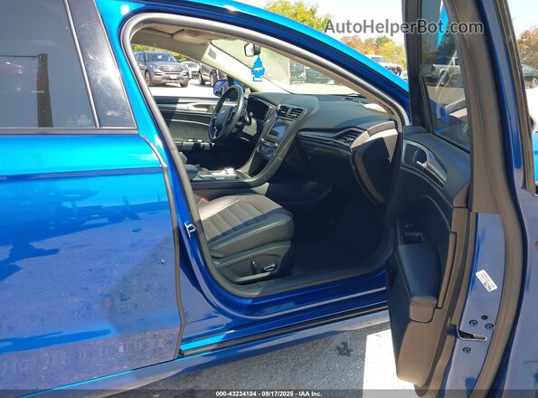 3FA6P0HD0JR252397 2018 FORD FUSION Blue 