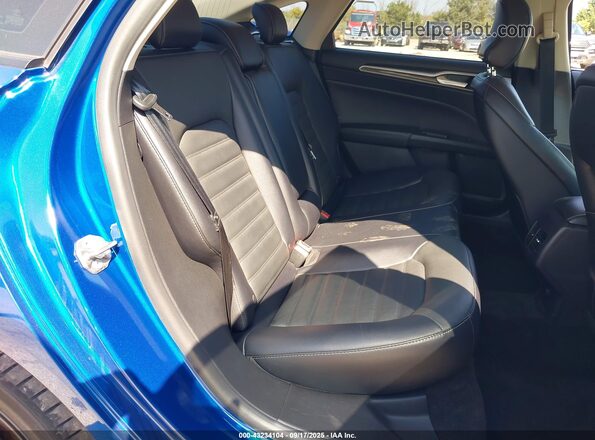 3FA6P0HD0JR252397 2018 FORD FUSION Blue 