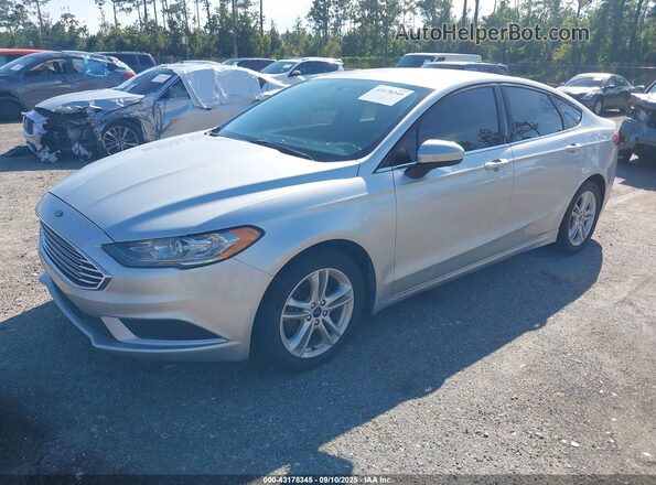 3FA6P0HD7JR135559 2018 FORD FUSION Silver 