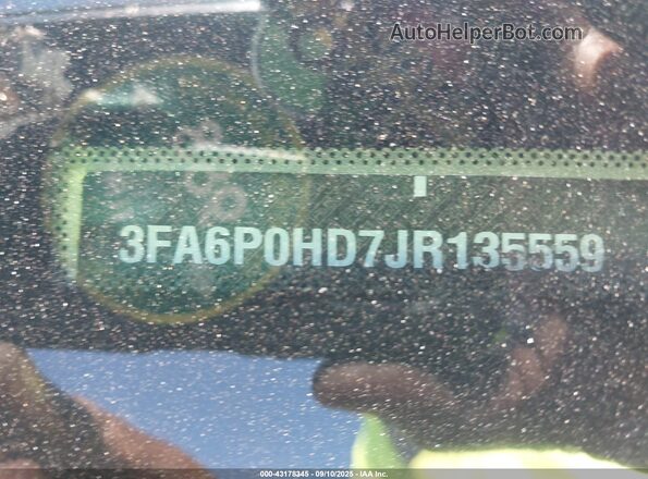 3FA6P0HD7JR135559 2018 FORD FUSION Silver 