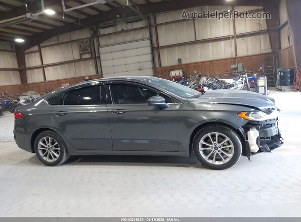 3FA6P0HD7LR101138 2020 FORD FUSION Gray Вид задньої частини салону