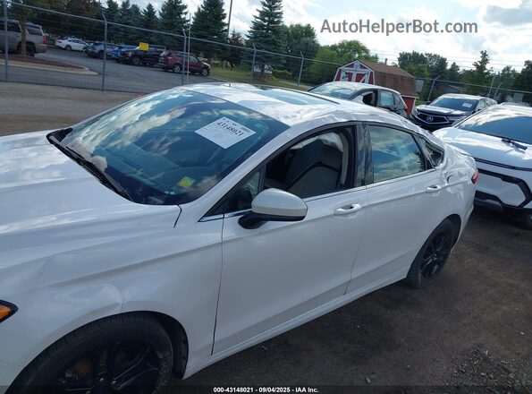 3FA6P0HD9LR124985 2020 FORD FUSION White Front view