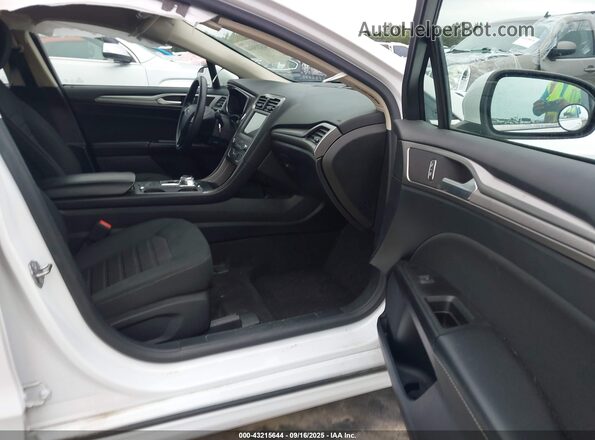 3FA6P0HDXLR187495 2020 FORD FUSION White Front interior view