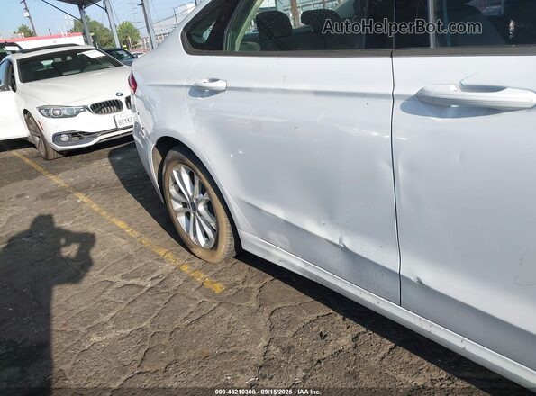 3FA6P0LU7KR220751 2019 FORD FUSION HYBRID White 