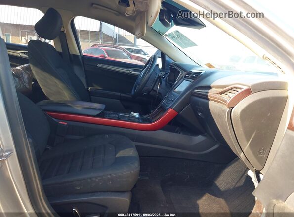 3FA6P0T91LR132257 2020 FORD FUSION Silver Widok wnętrza z przodu