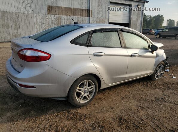 3FADP4BJ3JM119918 2018 FORD FIESTA Silver 