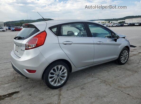 3FADP4FJ2JM115854 2018 FORD FIESTA Серебряный 
