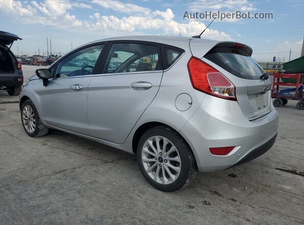 3FADP4FJ2JM115854 2018 FORD FIESTA Серебряный 