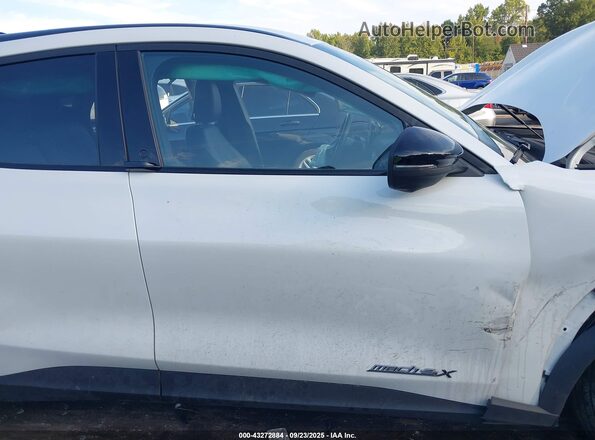 3FMTK1SU3RMA45873 2024 FORD MUSTANG MACH-E White წინა ხედი