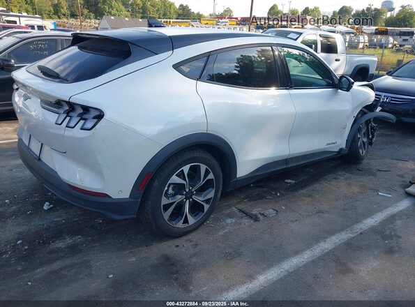 3FMTK1SU3RMA45873 2024 FORD MUSTANG MACH-E White უკანა მარჯვენა