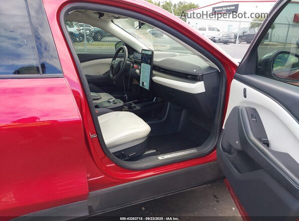 3FMTK3R72MMA28616 2021 FORD MUSTANG MACH-E PREMI Red Սալոնի դիմացի տեսք