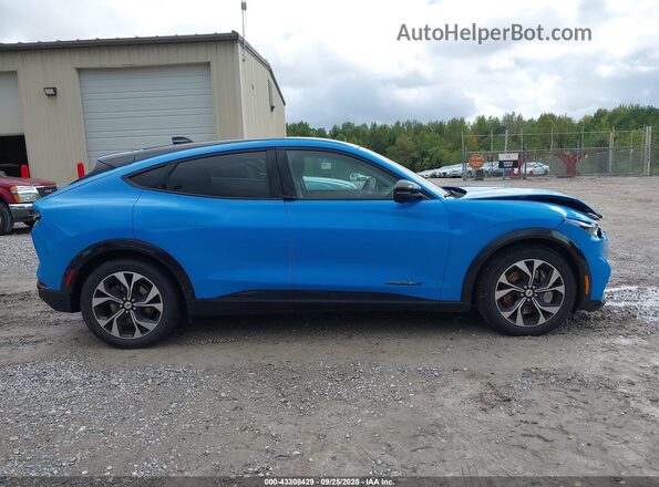 3FMTK3R78NMA28119 2022 FORD MUSTANG MACH-E PREMI Blue Вид задньої частини салону