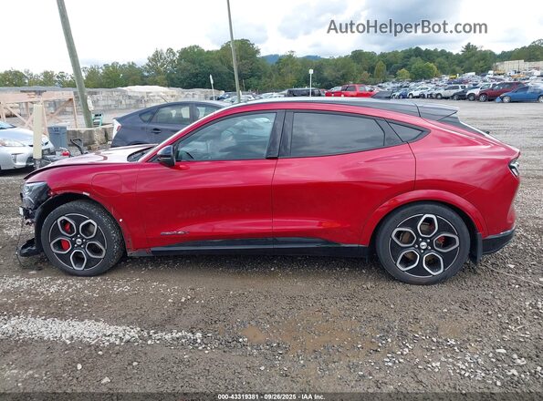 3FMTK4SEXPMA03398 2023 FORD MUSTANG MACH-E Red Widok wnętrza 360 stopni