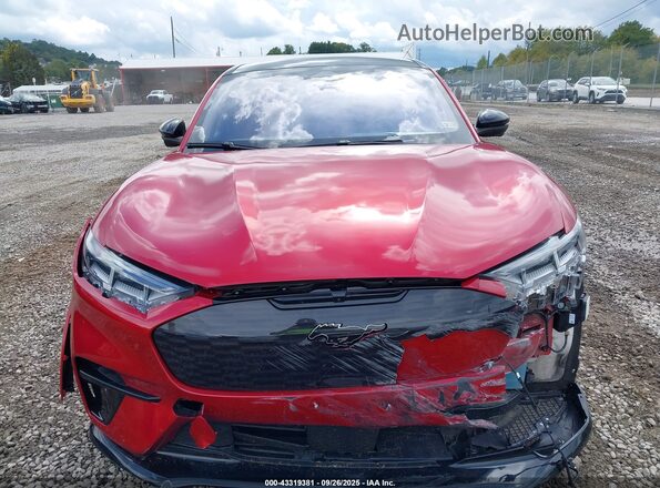 3FMTK4SEXPMA03398 2023 FORD MUSTANG MACH-E Red Widok zestawu wskaźników