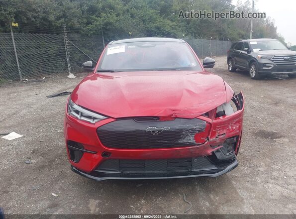 3FMTK4SX7PMA38076 2023 FORD MUSTANG MACH-E Красный Вид задней части салона