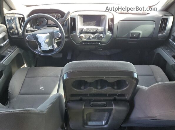 3GCUKREC3JG278939 2018 CHEVROLET SILVERADO Red Вид панелі приладів