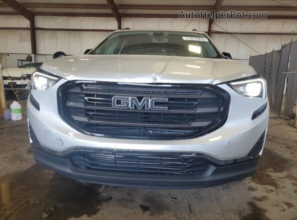 3GKALMEV4LL303088 2020 GMC TERRAIN Silver Front view