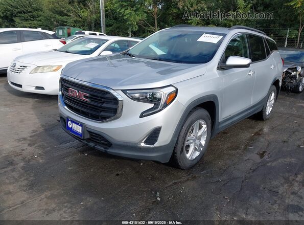 3GKALTEV9LL262063 2020 GMC TERRAIN Silver Առջևի ձախ երեք քառորդ տեսարան