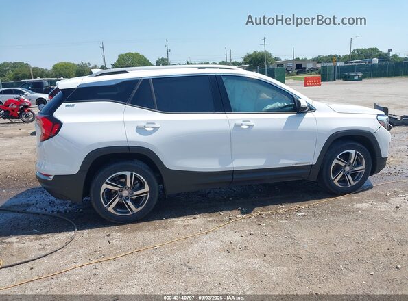 3GKALVEV2LL245598 2020 GMC TERRAIN White Rear interior view