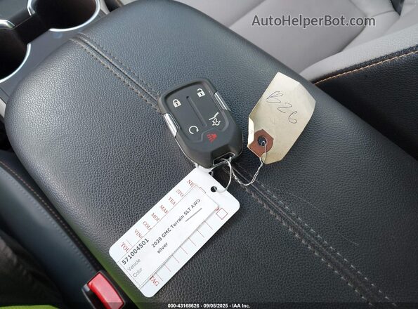 3GKALVEX5LL152995 2020 GMC TERRAIN Silver Vista del salpicadero