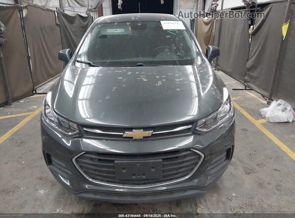 3GNCJKSB2LL204561 2020 CHEVROLET TRAX Gray Vista interior trasera