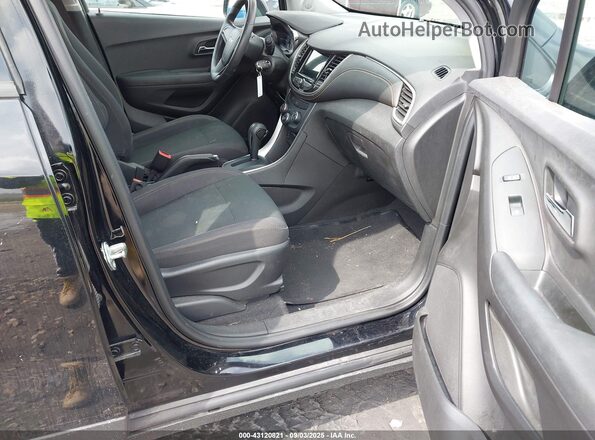 3GNCJKSB5JL228737 2018 CHEVROLET TRAX Black 
