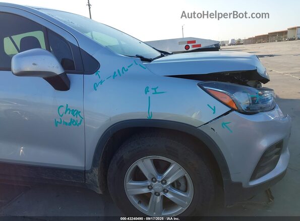 3GNCJKSB5LL184693 2020 CHEVROLET TRAX Silver 