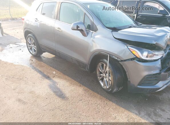 3GNCJLSB0LL256969 2020 CHEVROLET TRAX Gray 
