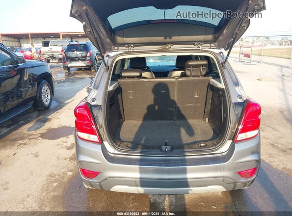 3GNCJLSB0LL256969 2020 CHEVROLET TRAX Gray 