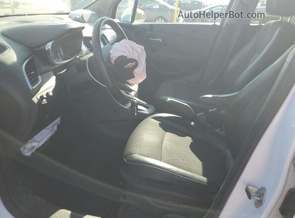 3GNCJLSB8LL113302 2020 CHEVROLET TRAX White Vista interior delantera