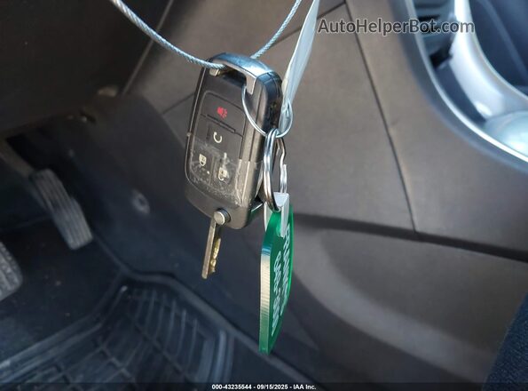 3GNCJPSB1GL241264 2016 CHEVROLET TRAX Silver Вид панелі приладів