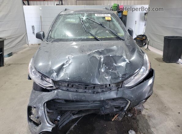 3GNCJPSB1LL132944 2020 CHEVROLET TRAX Gray Widok z przodu