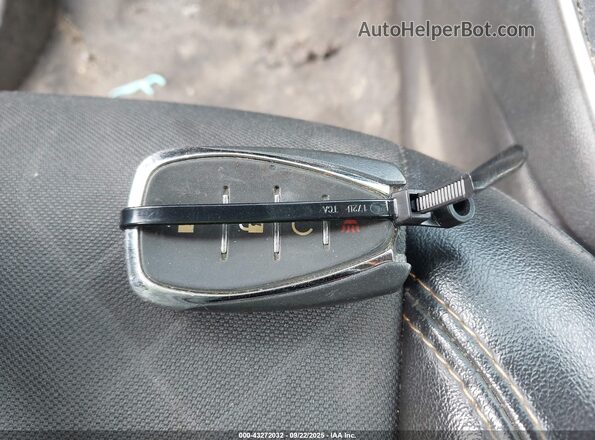 3GNCJPSB5LL121428 2020 CHEVROLET TRAX Gray Vista del salpicadero