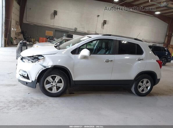 3GNCJPSB6JL391166 2018 CHEVROLET TRAX White 