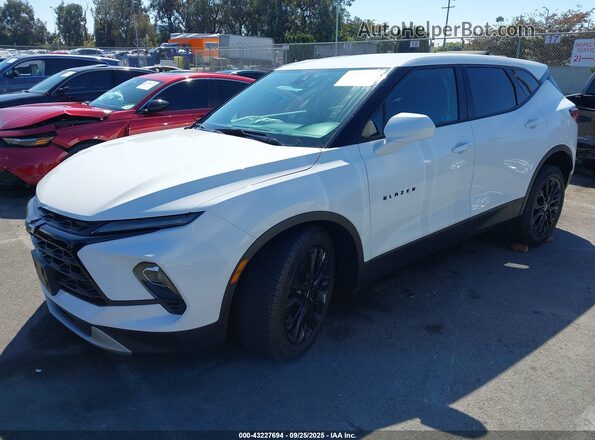 3GNKBCR40RS167465 2024 CHEVROLET BLAZER White Front left