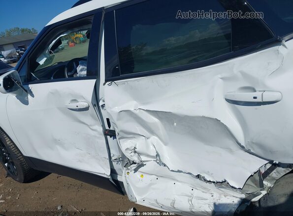 3GNKBCRS2LS674132 2020 CHEVROLET BLAZER White Widok wnętrza 360 stopni
