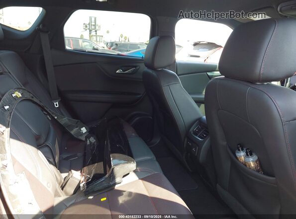 3GNKBERS7MS560821 2021 CHEVROLET BLAZER Silver Vista de la etiqueta del VIN