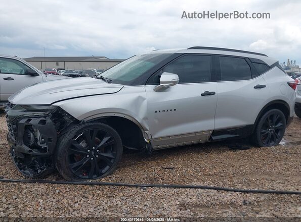 3GNKBERS9LS728781 2020 CHEVROLET BLAZER Silver Widok wnętrza 360 stopni