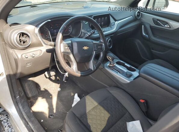 3GNKBHRS9MS502825 2021 CHEVROLET BLAZER Серебряный Вид панели приборов