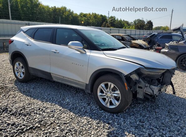 3GNKBHRS9MS502825 2021 CHEVROLET BLAZER Серебряный Передняя правая четверть