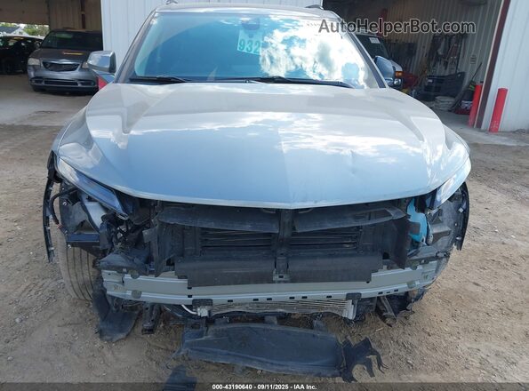 3GNKBJRS1SS164941 2025 CHEVROLET BLAZER Silver Widok z przodu