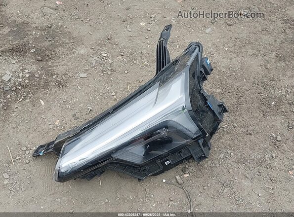 3GNKDBRM9SS209433 2025 CHEVROLET OTHER Gray Սարքավորումների վահանակի տեսք