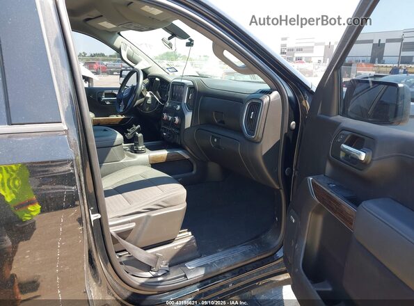 3GTP9CEKXLG397569 2020 GMC SIERRA Черный Вид салона спереди