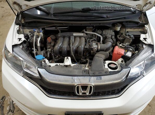 3HGGK5H46JM735238 2018 HONDA FIT White Вид підкапотного простору